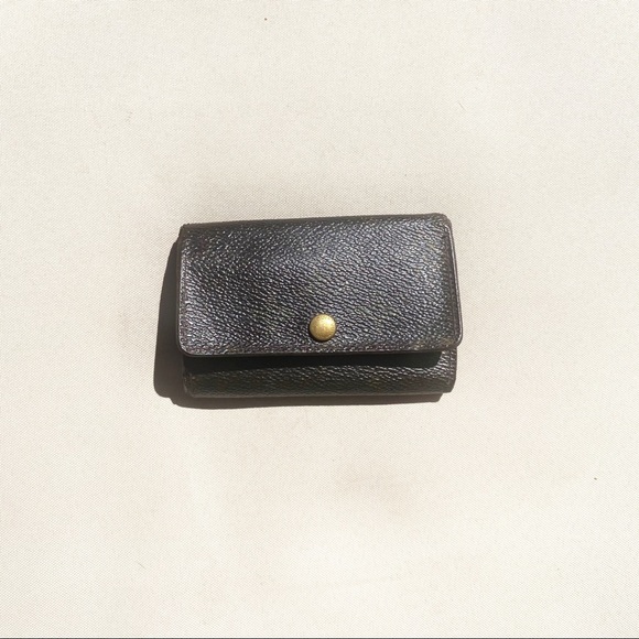 Louis Vuitton Accessories - Louis Vuitton Monogram vintage key wallet